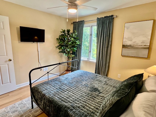 Upstairs - Bedroom 3 - Queen