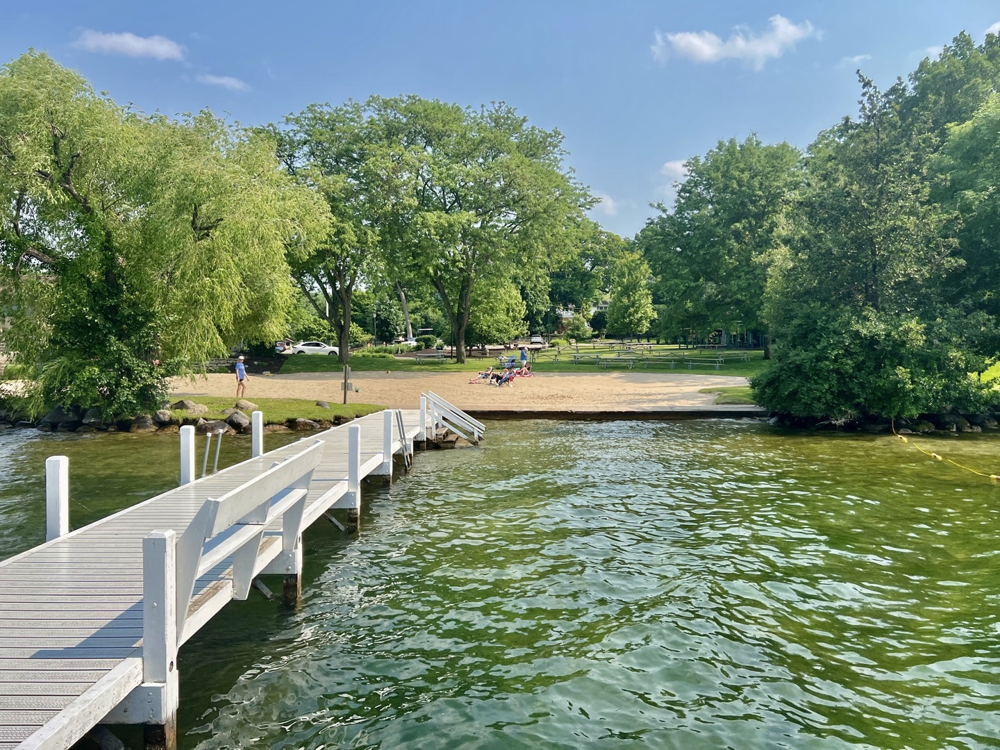 Abbey Springs Private Lakeside Beach