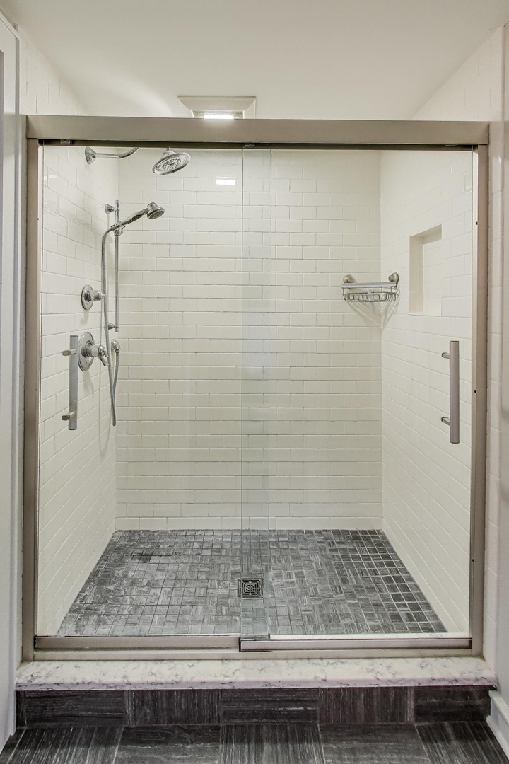 Walk-in Shower on Main Floor
