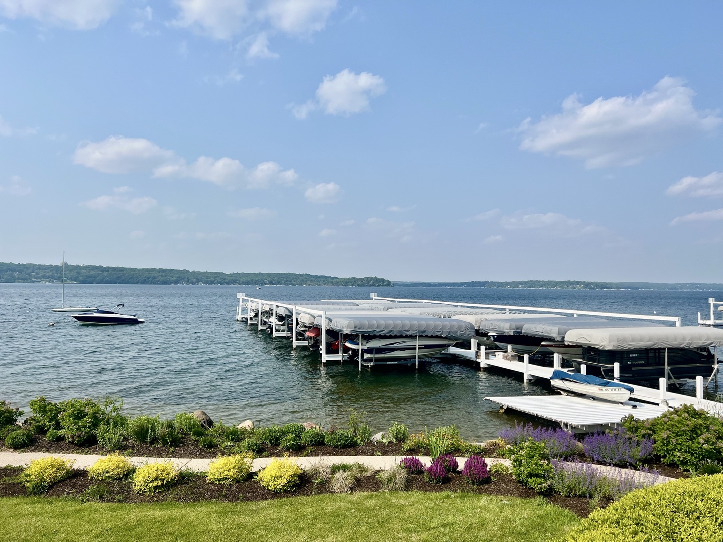 Geneva Lake Walking Path