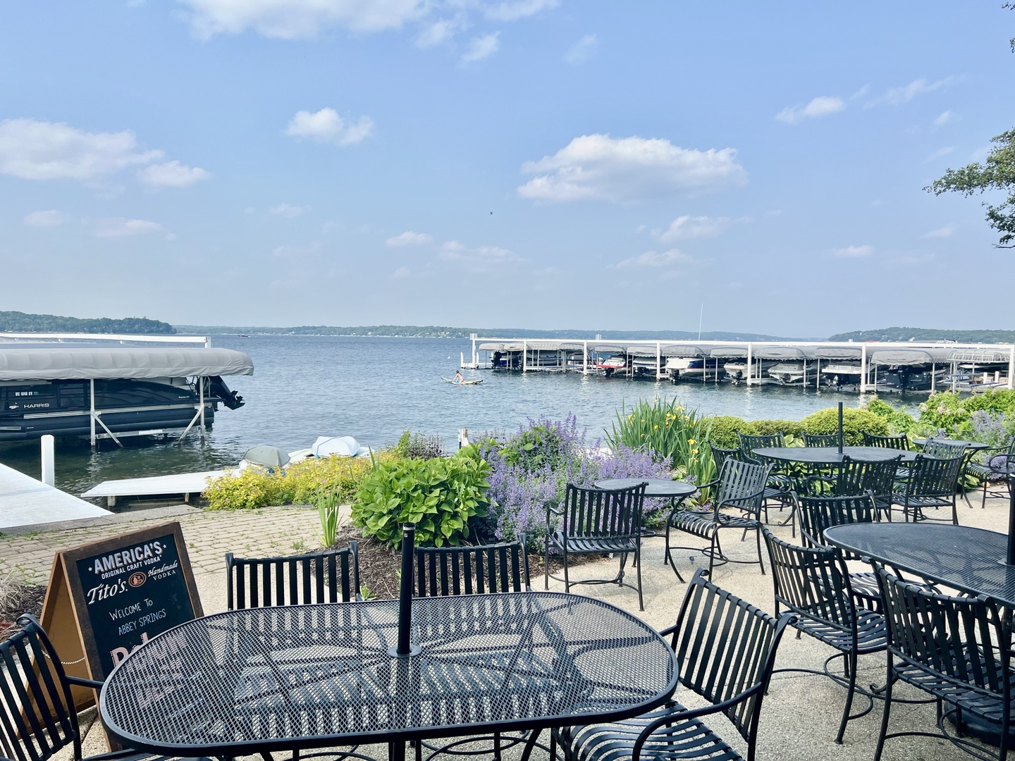 Dining at the Lakefront