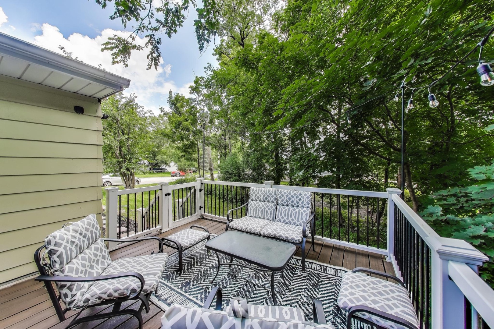 Private Deck