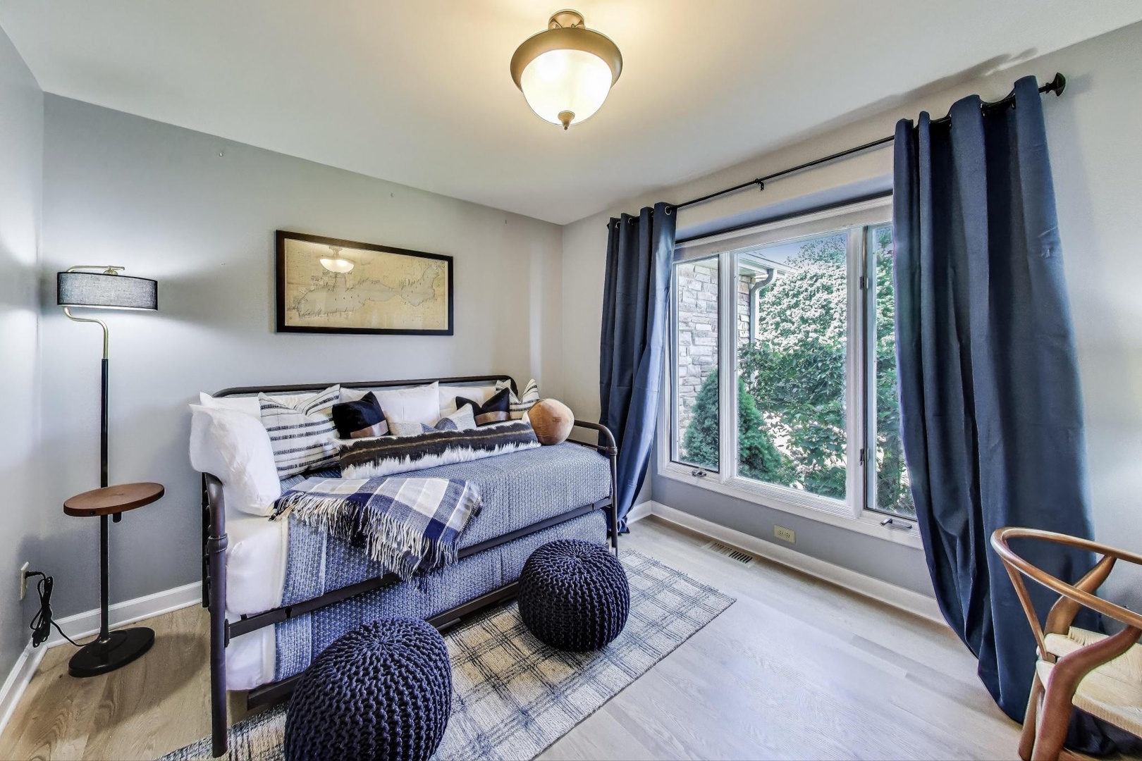 Main Level Bedroom - Twin Bed with Twin Trundle