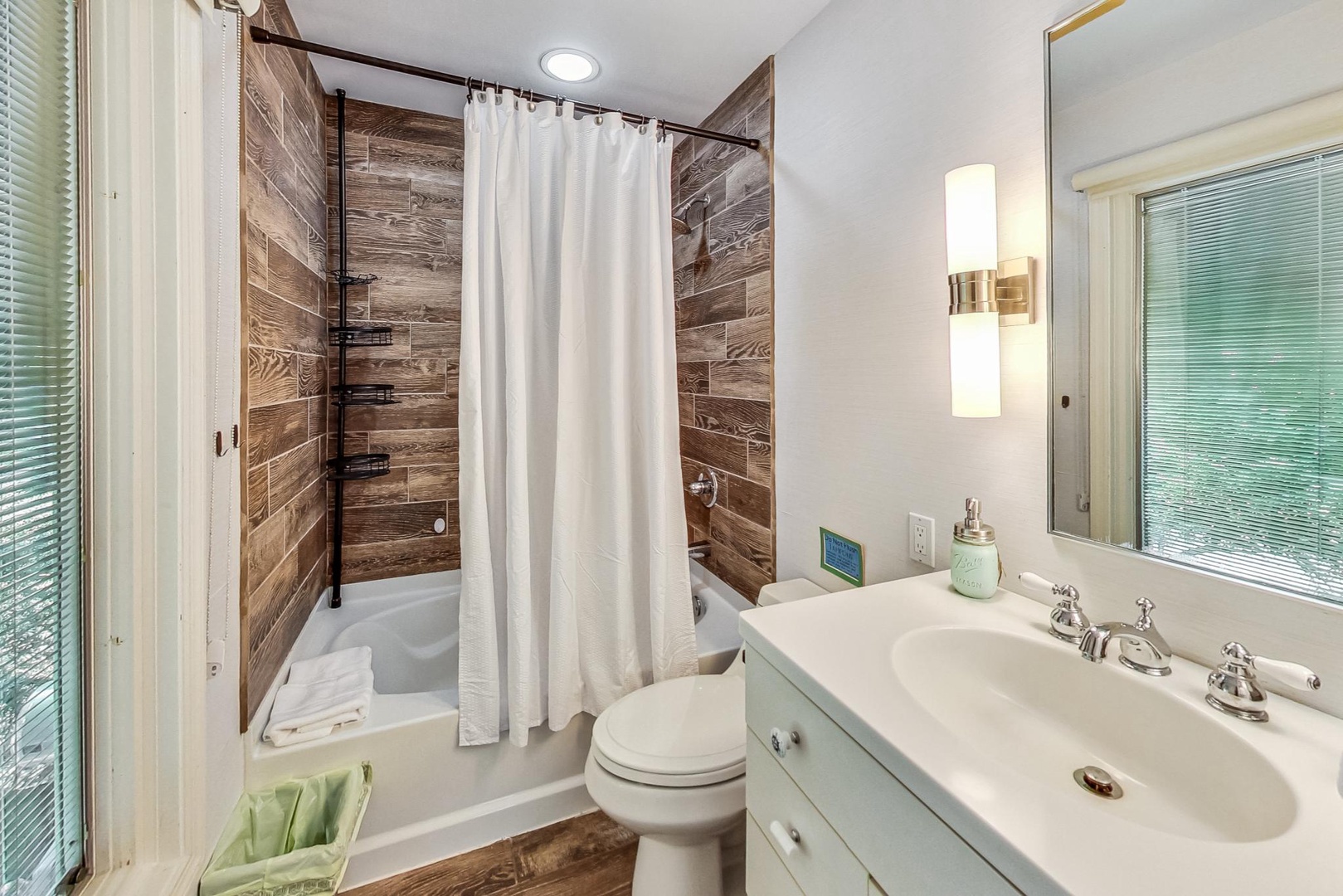 Bathroom in Queen Bedroom