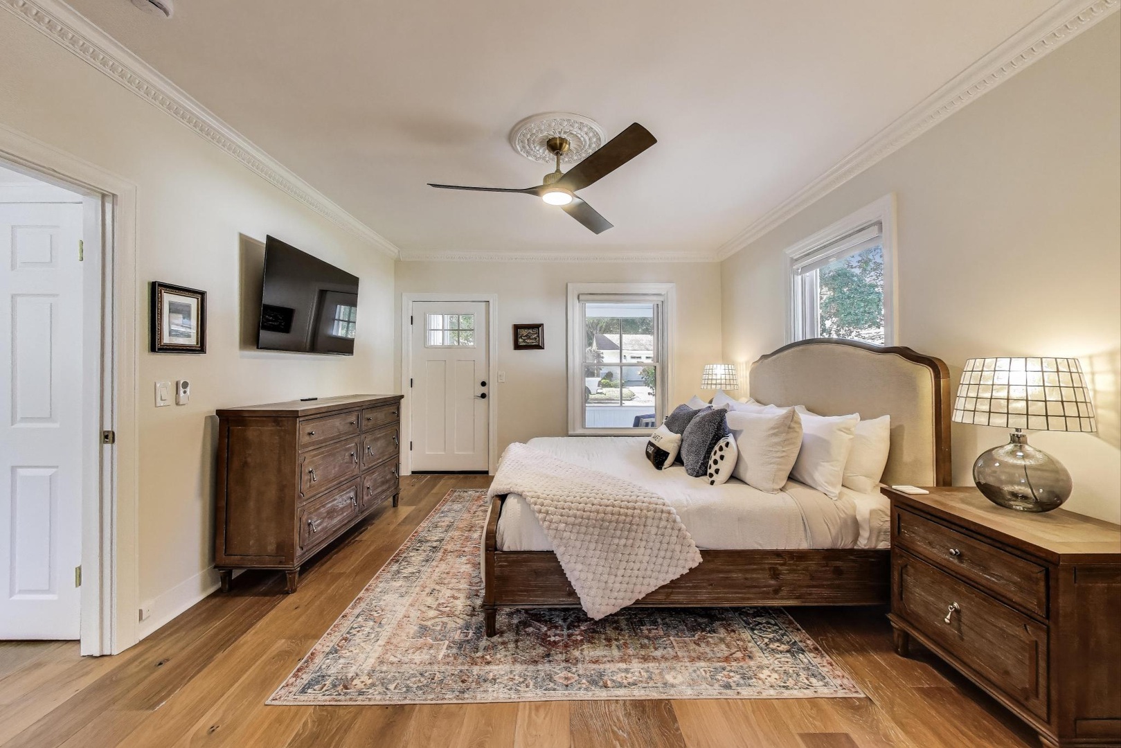 Main Level Primary Bedroom w/Porch Access