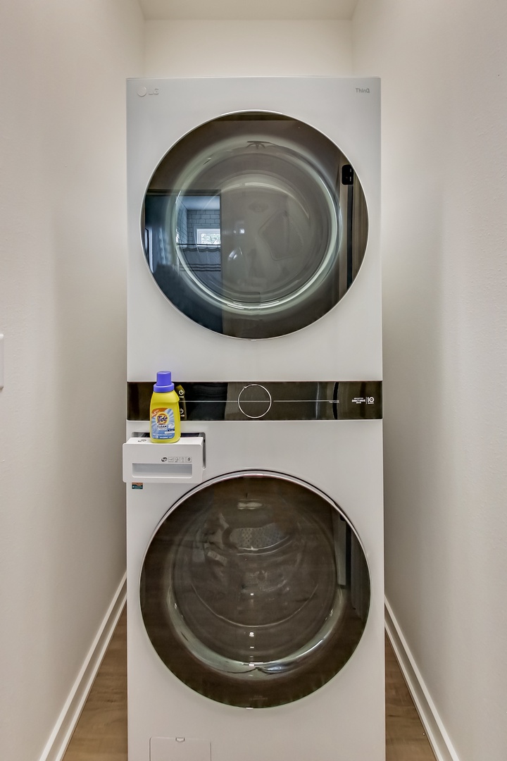 Front Loading Washer/Dryer