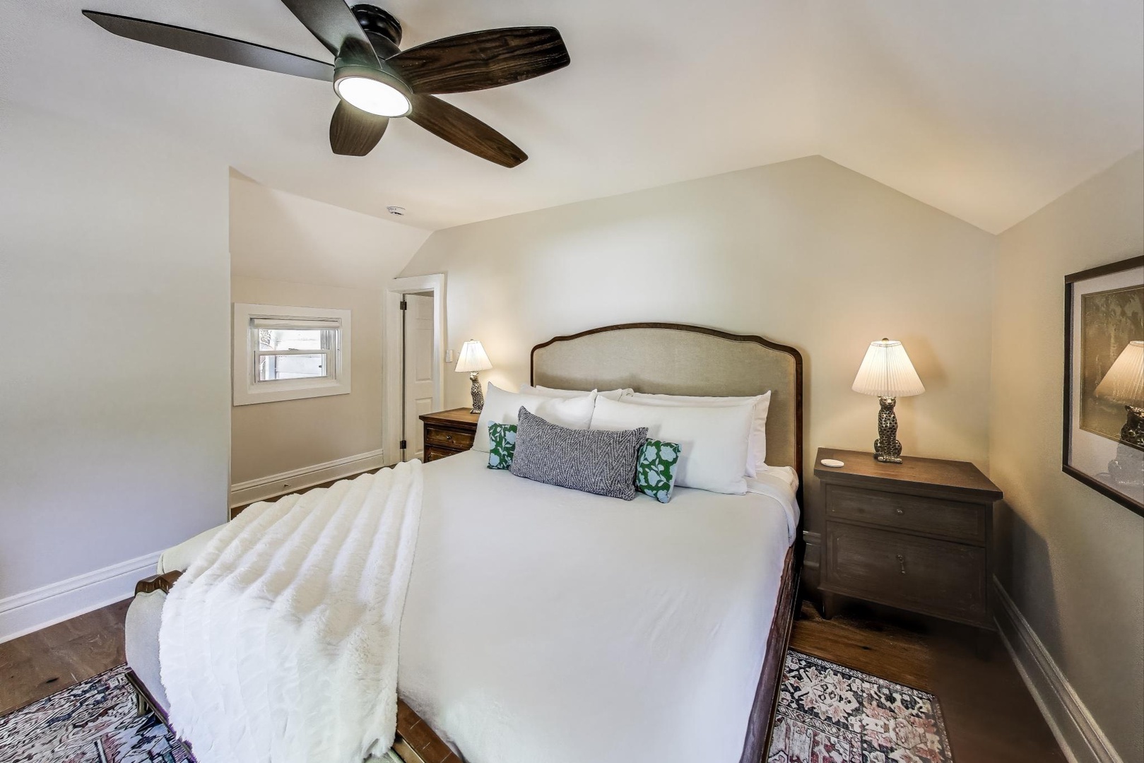 Upstairs Bedroom 2 - King Bed