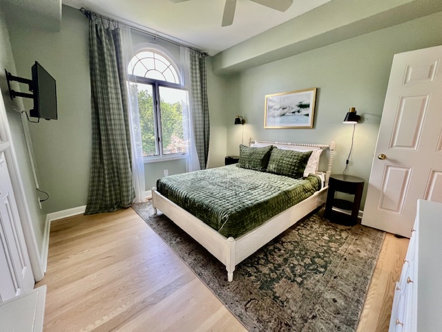 Upstairs - Bedroom 2 - Queen Bed
