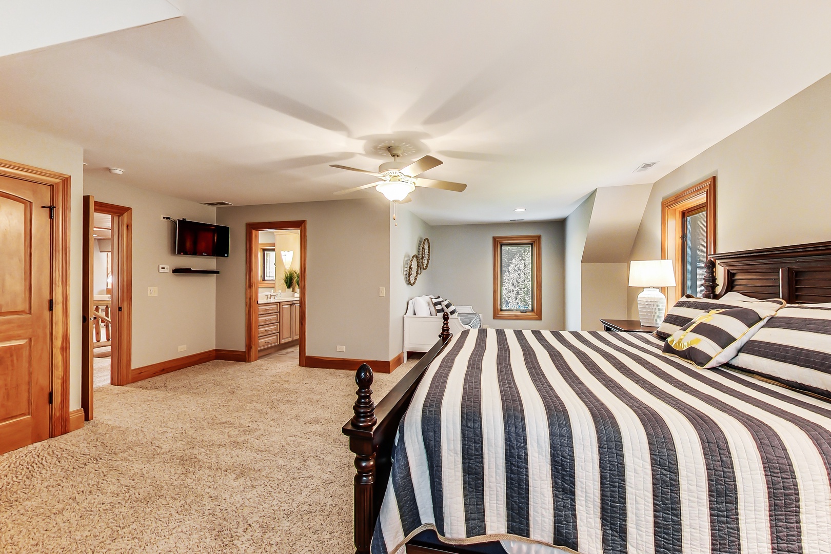 King Bedroom