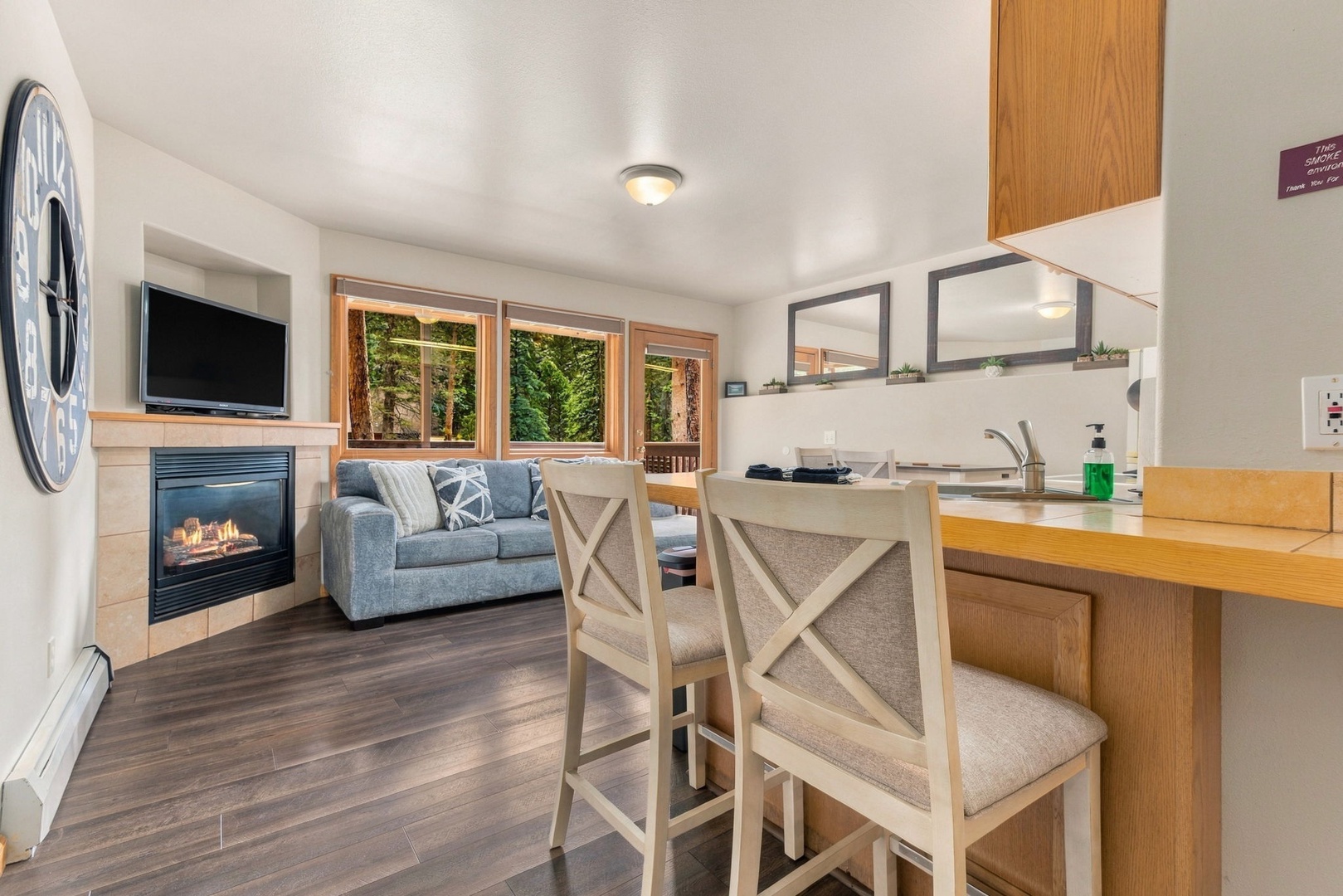 Creekside Suites 16