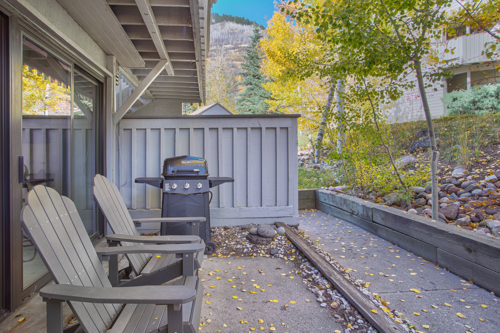 Stylish Riverfront Vail Bungalow, Great Location!