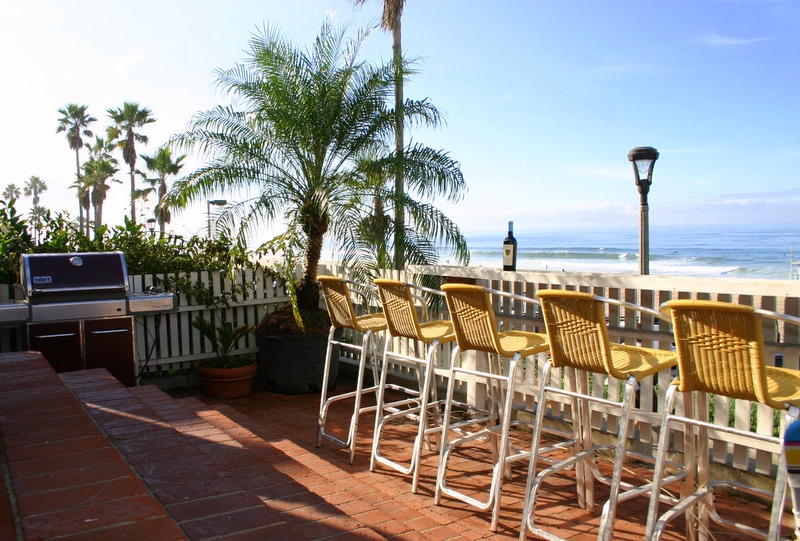 Beachfront Cali Dream Home w/ Spa!