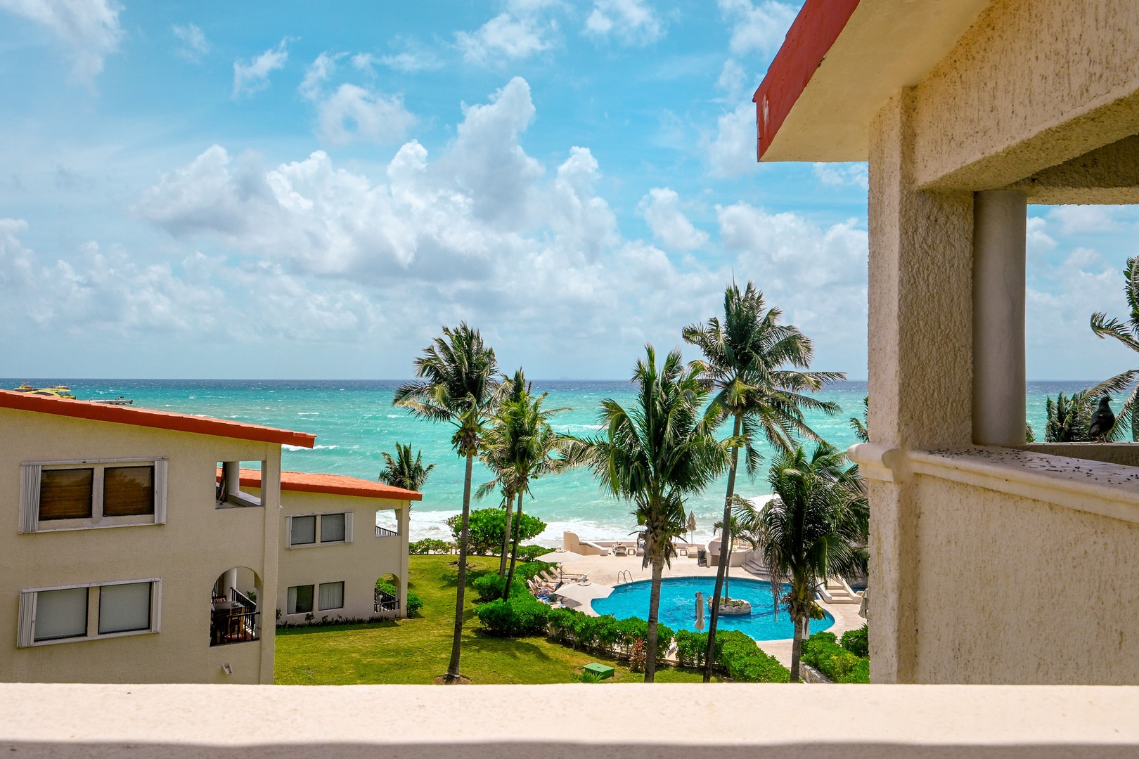 3 BR Condo w/ 2 Ocean View Terraces