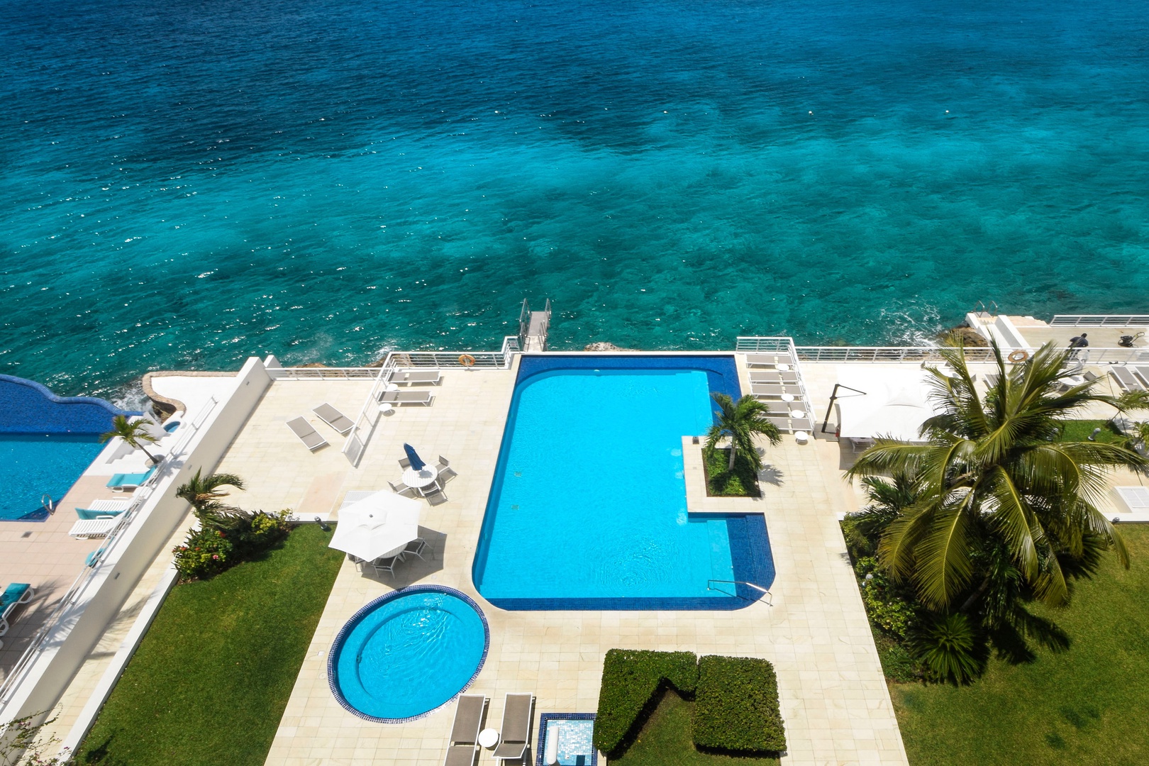 Oceanfront Condo w/ Sparkling Pool