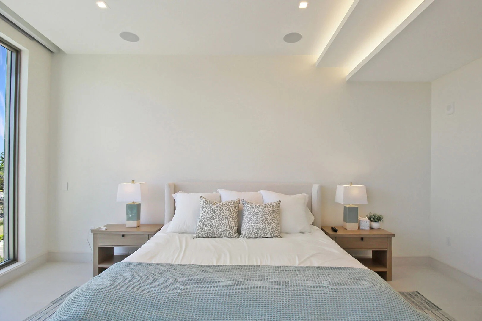 St. Regis Residence 315 by FVC - Bedroom