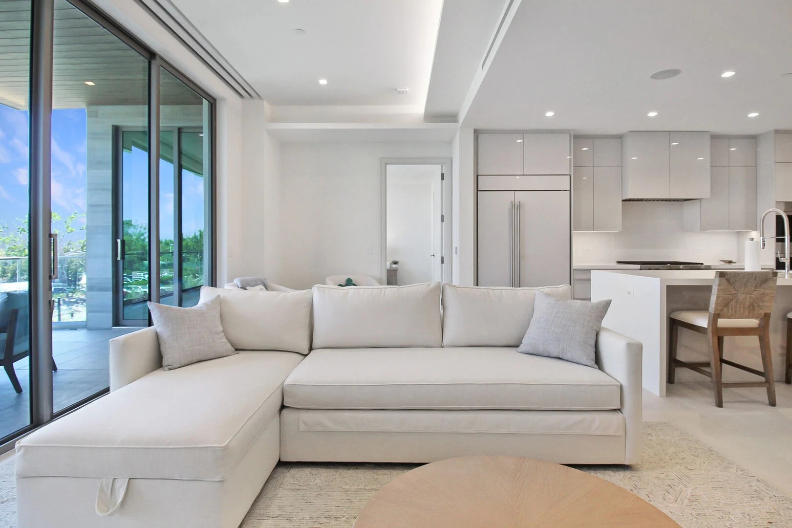 St. Regis Residence 315 by FVC - Living Room