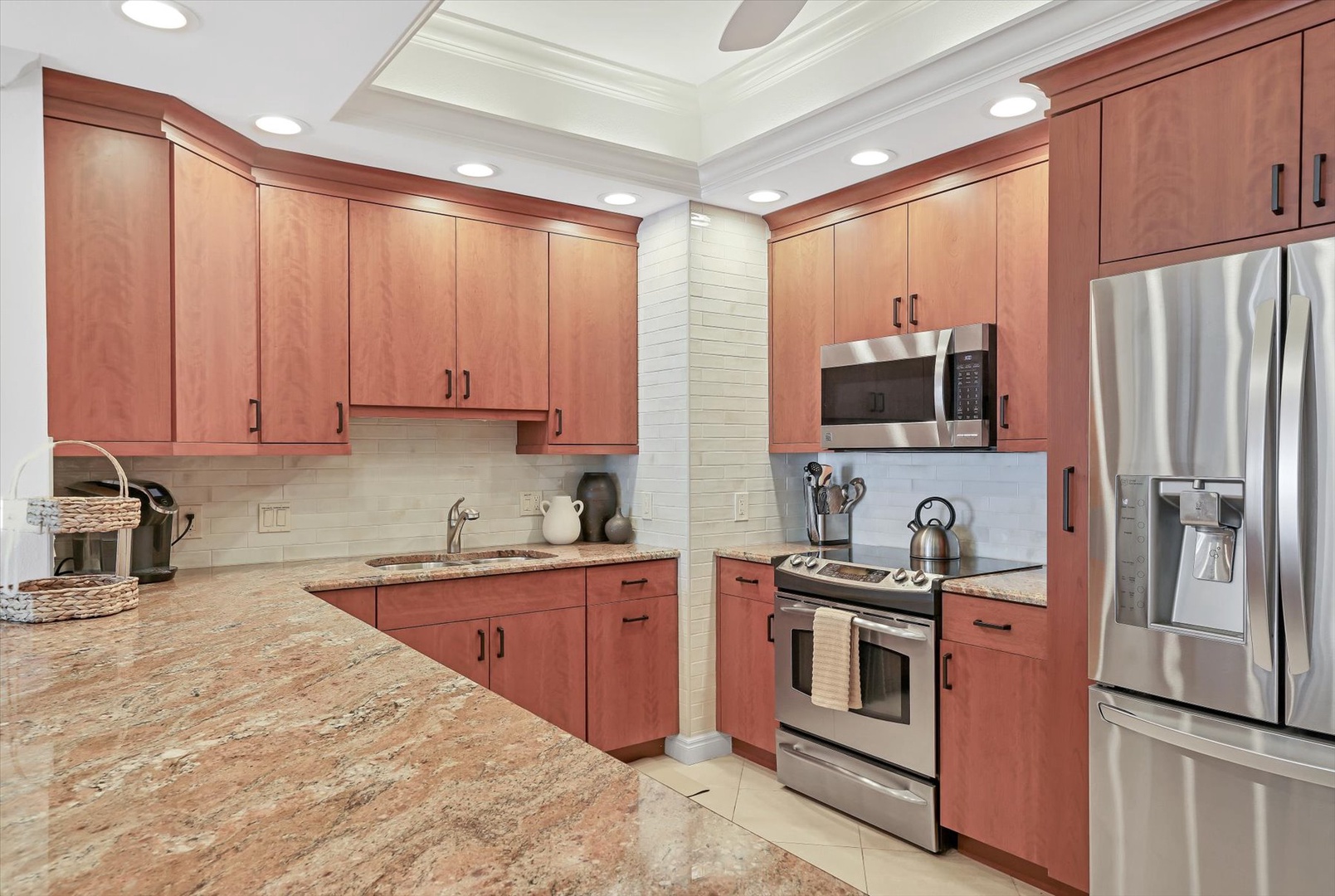 Seaplace M2-512 by FVC - Kitchen