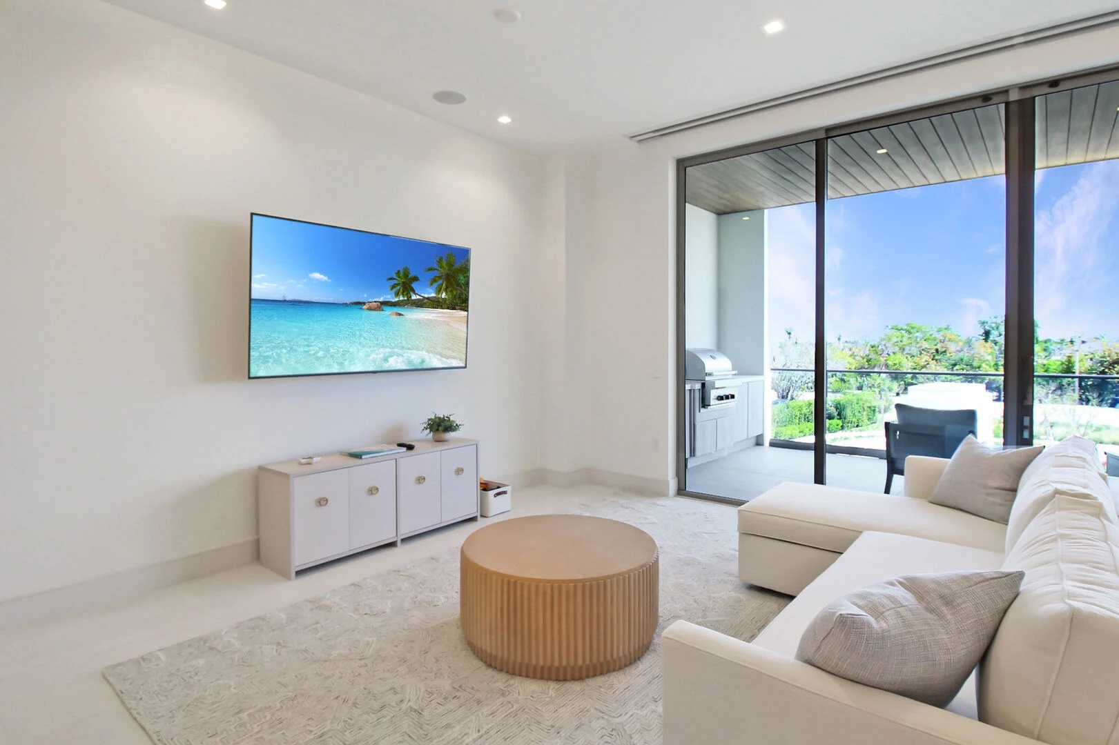 St. Regis Residence 315 by FVC - Living Room