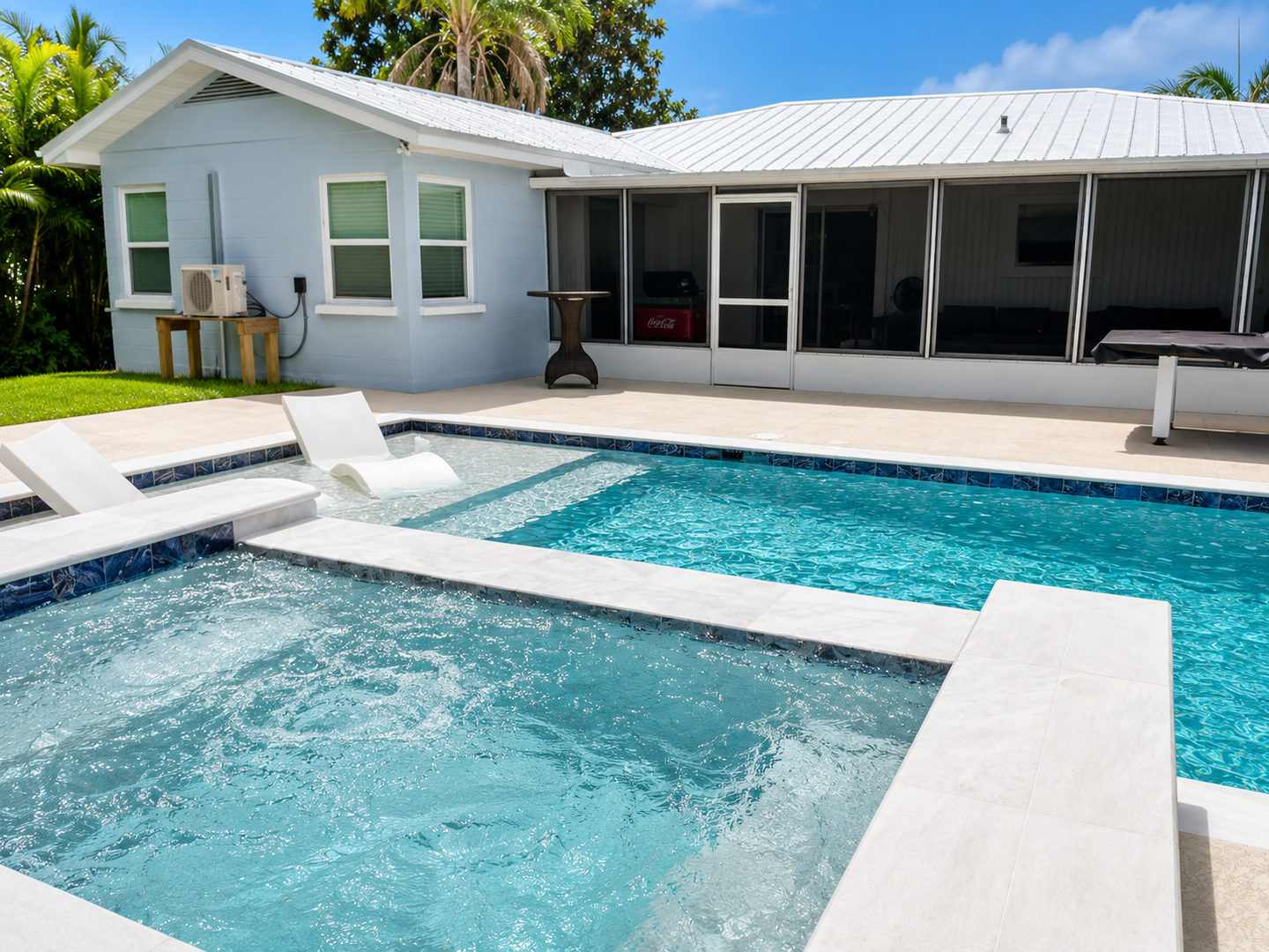 Cortez Hideaway by FVC - Pool and outdoor space