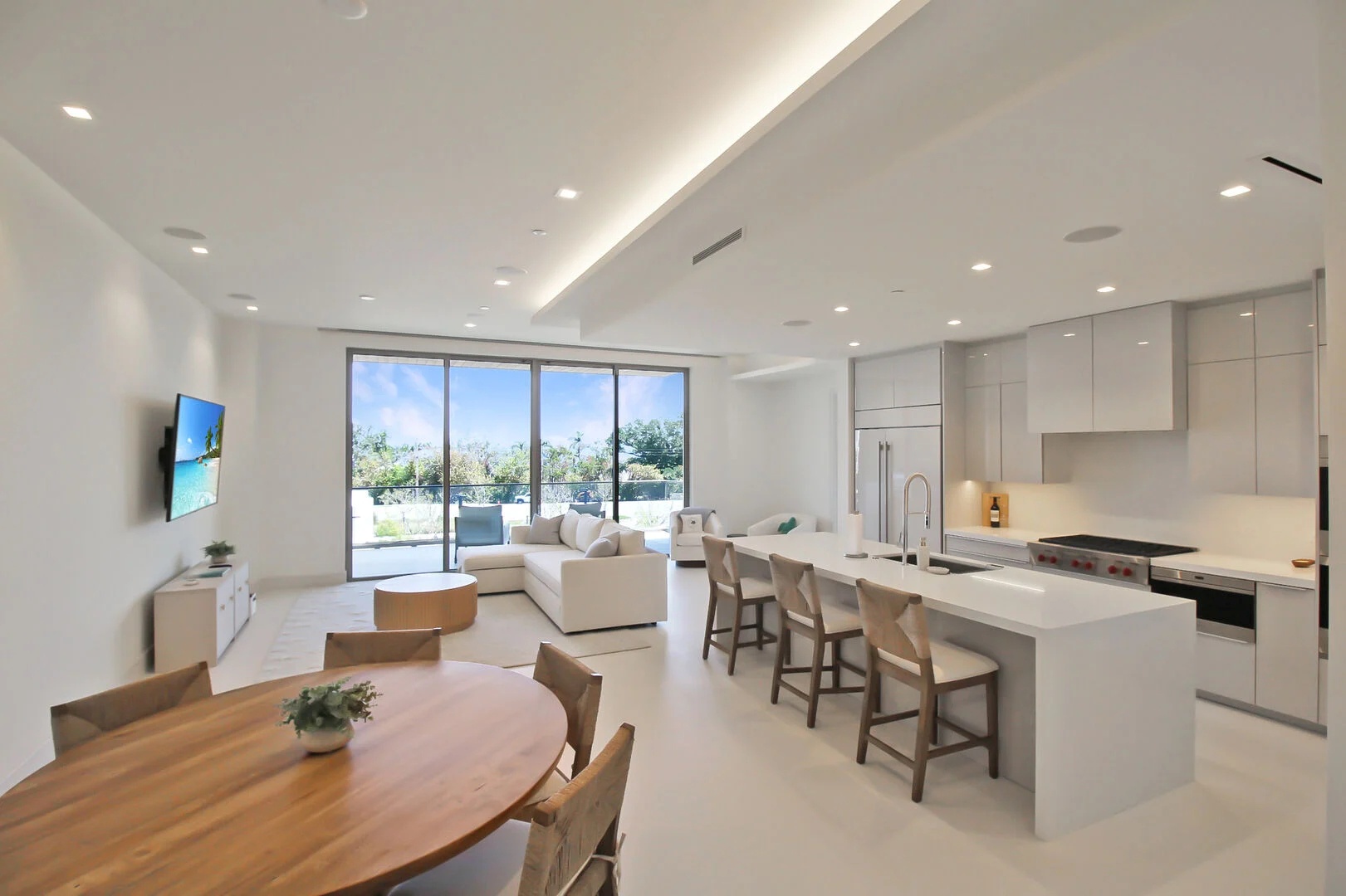 St. Regis Residence 315 by FVC