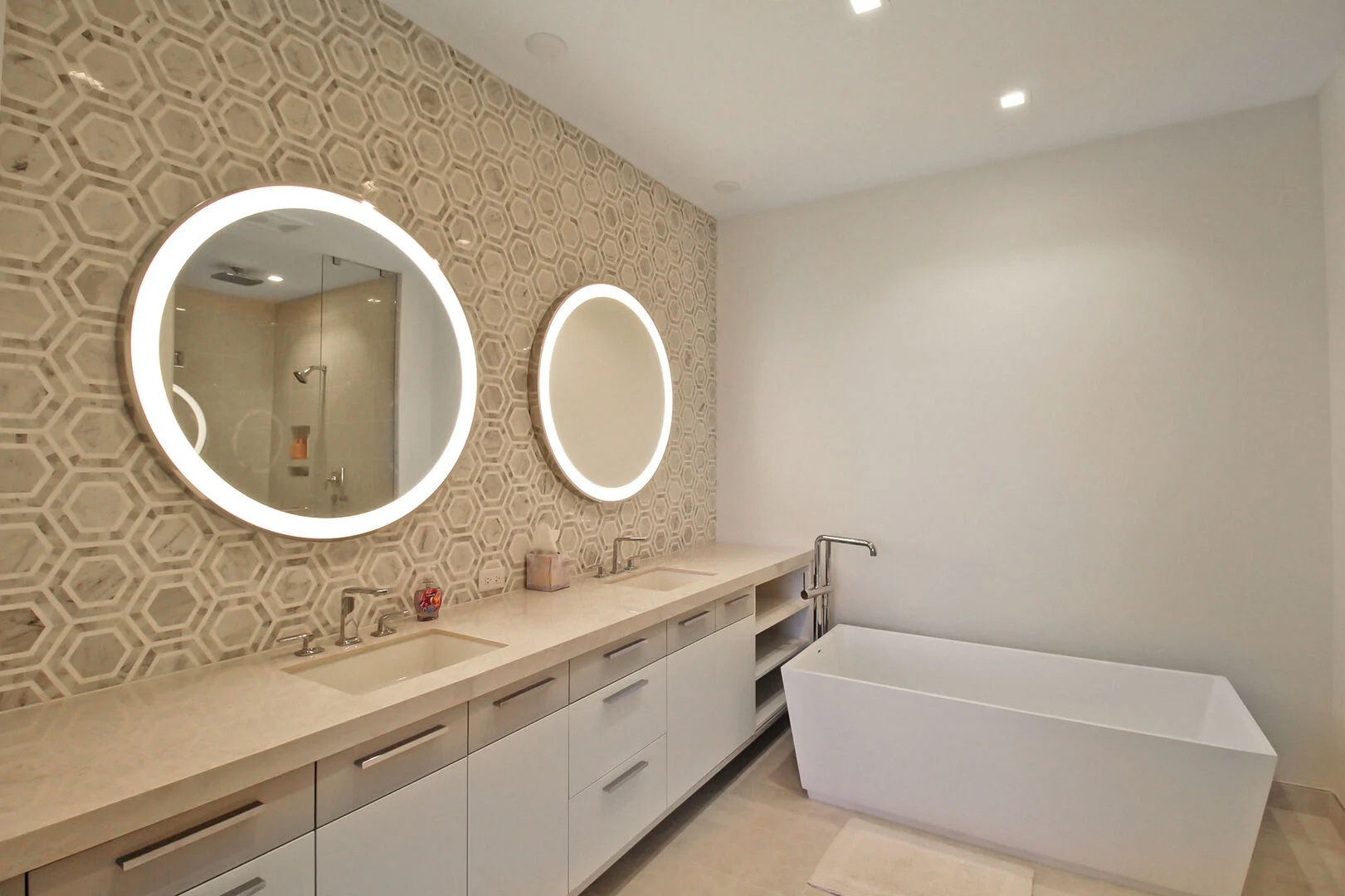 St. Regis Residence 315 by FVC - Primary Bathroom