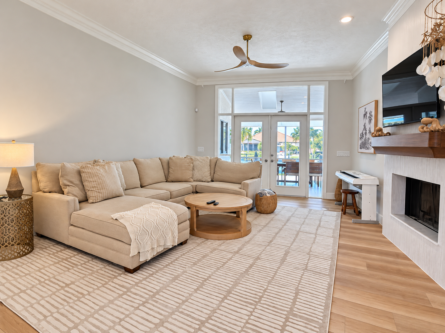 Bright, Balanced Living Room Interior