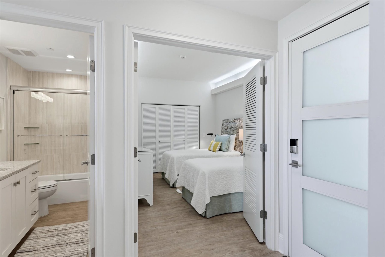 Seaplace G6-405 by FVC - Guest Bedroom