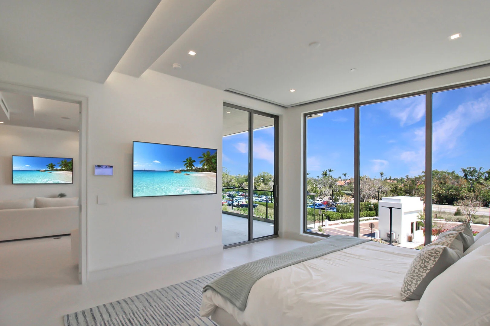 St. Regis Residence 315 by FVC - Bedroom