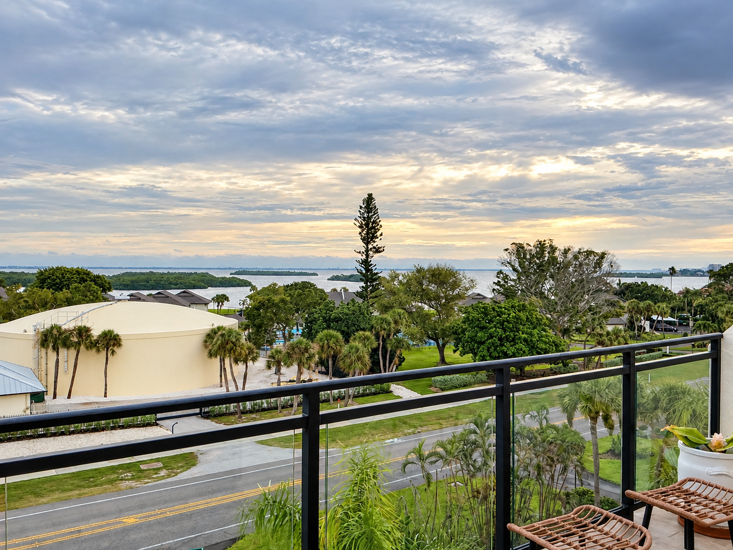 Polished Balcony Bay View