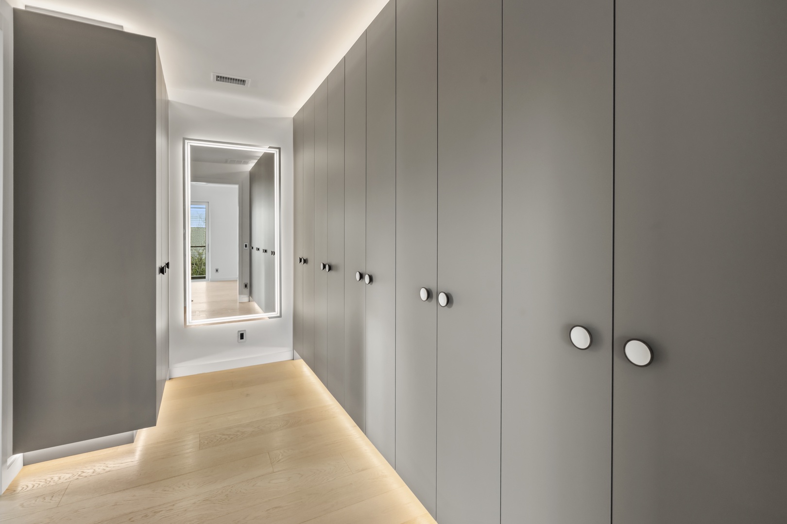 Palace on Pyrula by FVC - Guest Suite