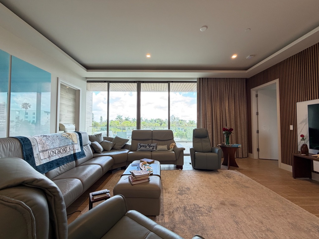 St. Regis Residence 207 by FVC - Living Room