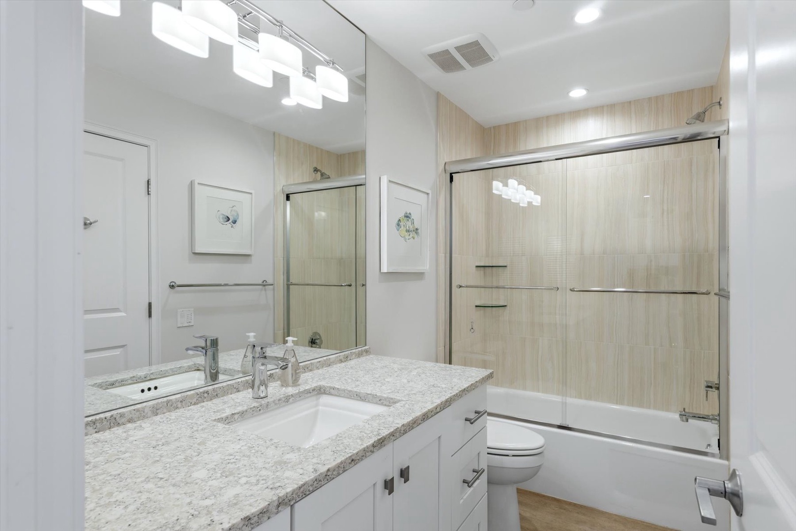 Seaplace G6-405 by FVC - Guest Bath