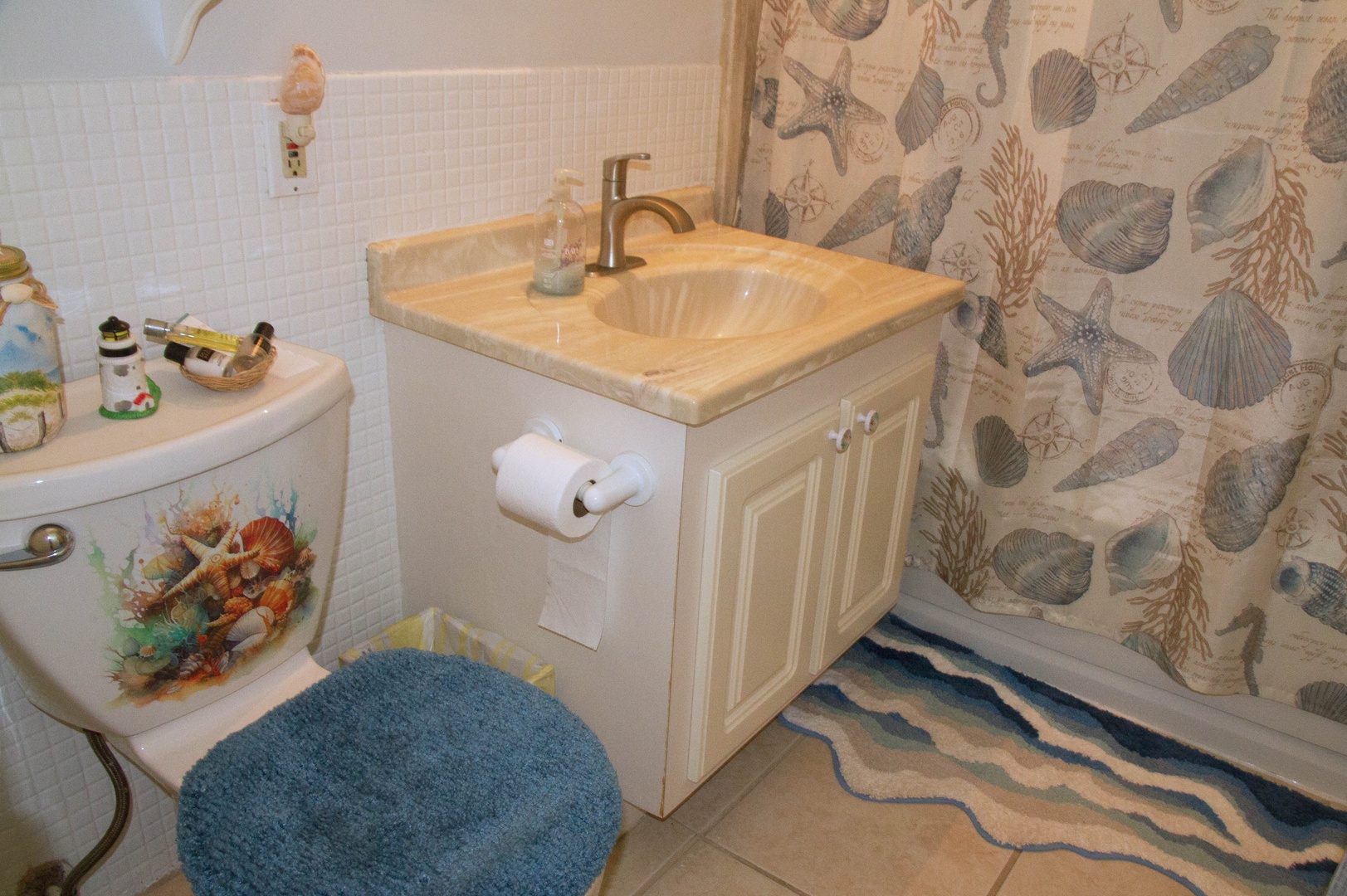 577 Sutton PL by FVC - Full Bath