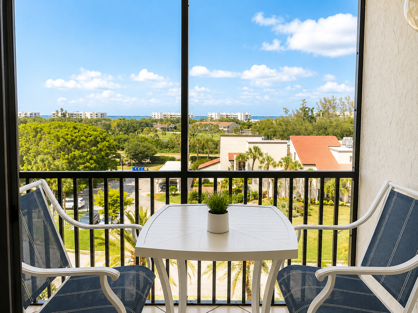 Seaplace M1-502 by FVC - Screened Balcony