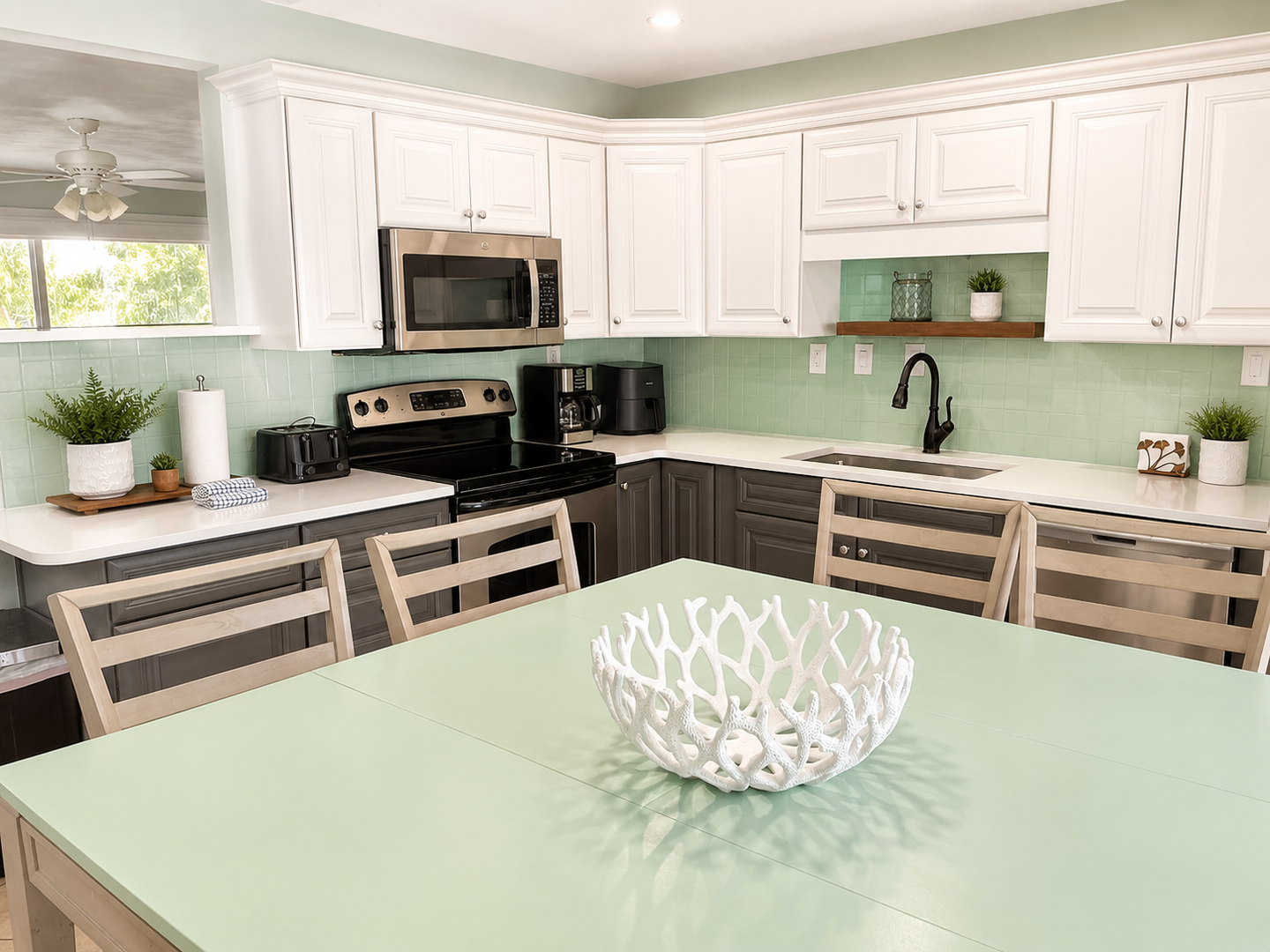 Cortez Hideaway by FVC - Kitchen with Dining