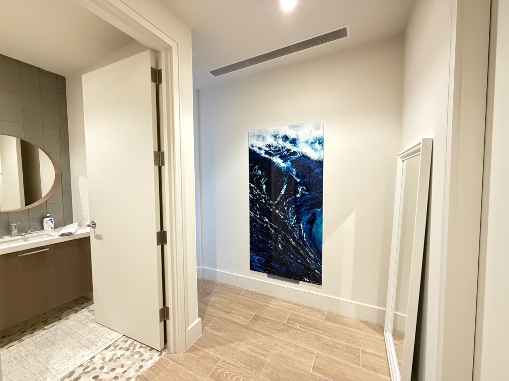 St. Regis Residence 207 by FVC - Bathroom and Laundry Hallway