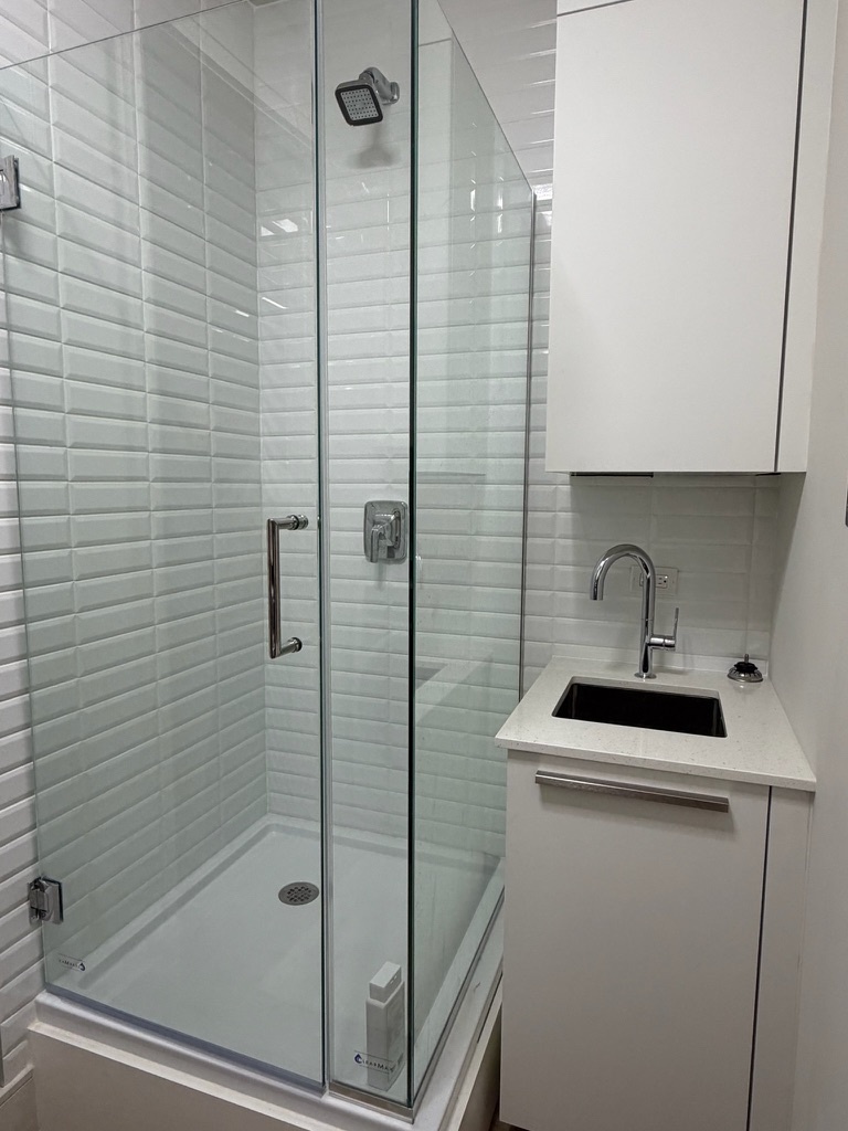 St. Regis Residence 207 by FVC - Guest Bath