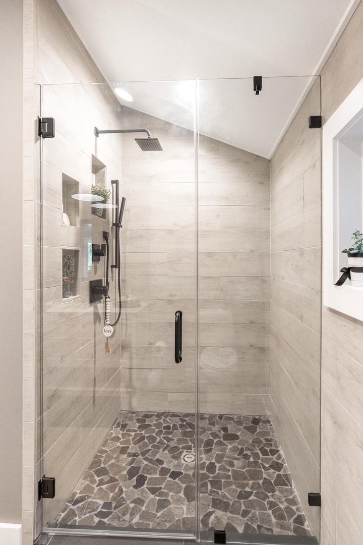 Guest Bathroom---Tiled Shower, Main Floor