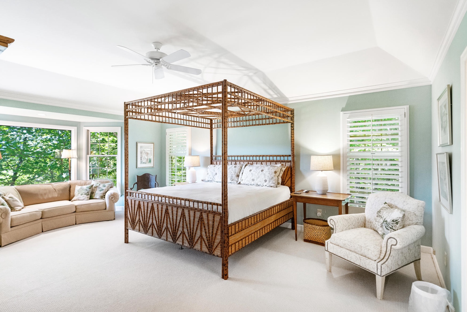 Primary Bedroom---King Size Bed, Natural Lighting
