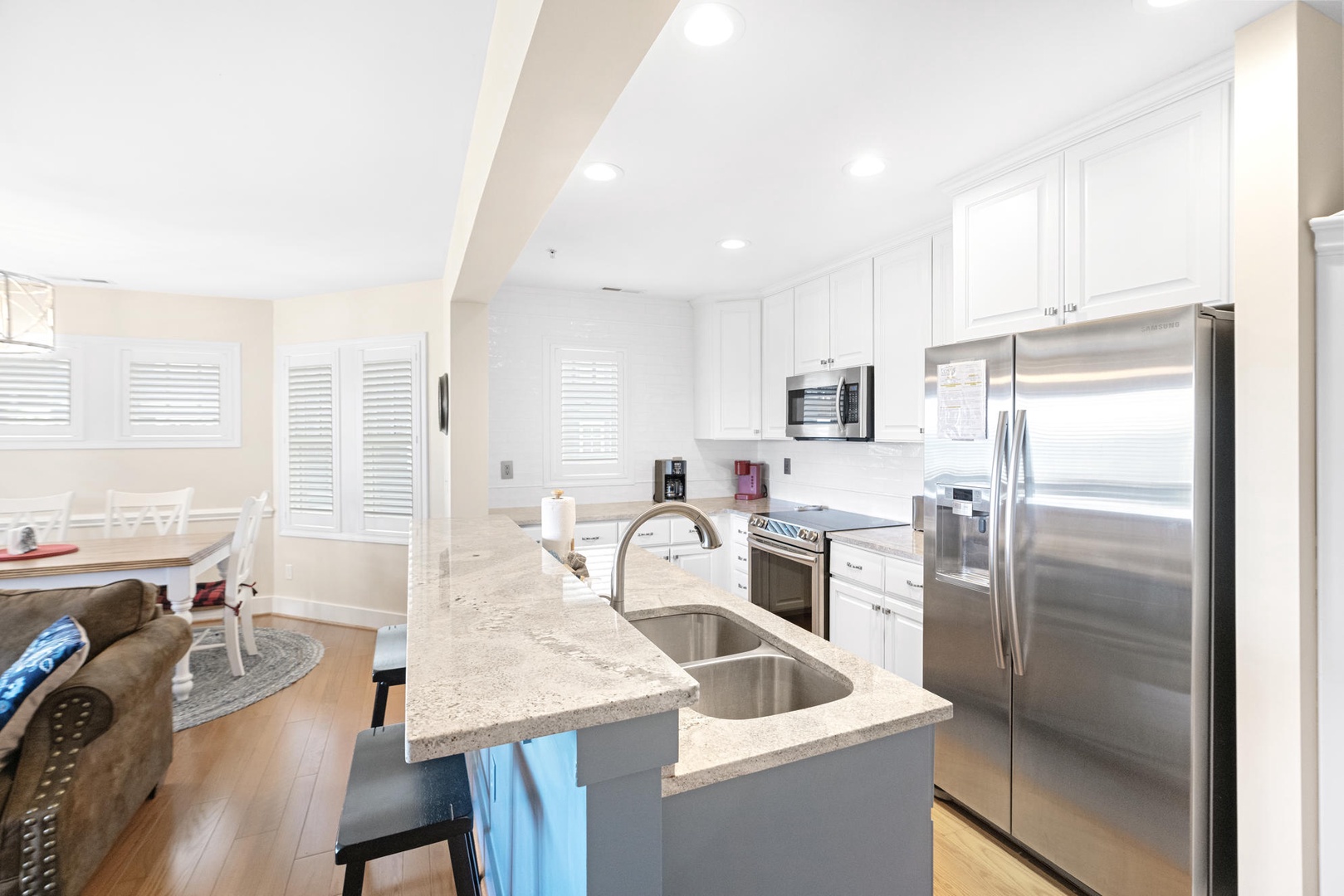 Kitchen---Granite Counter-tops, Stainless Steel