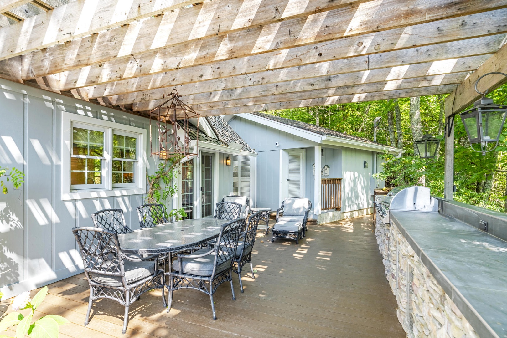 Outdoor Dining Area