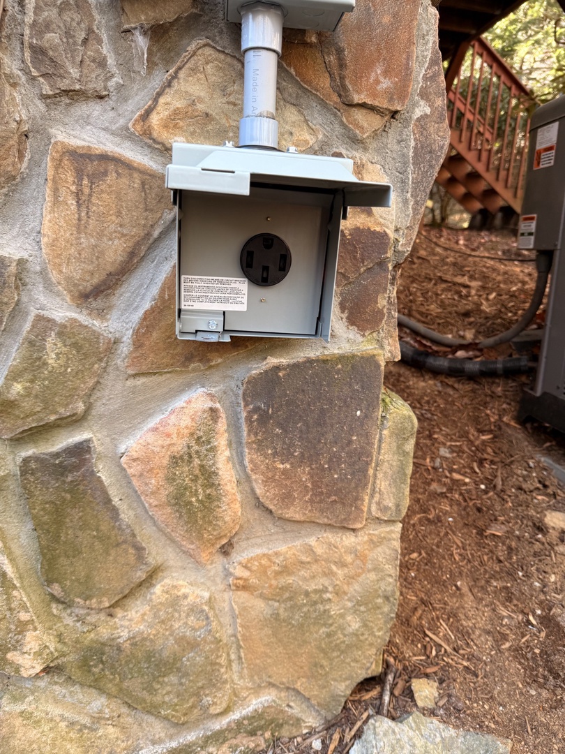 Mont Blanc EV Charger