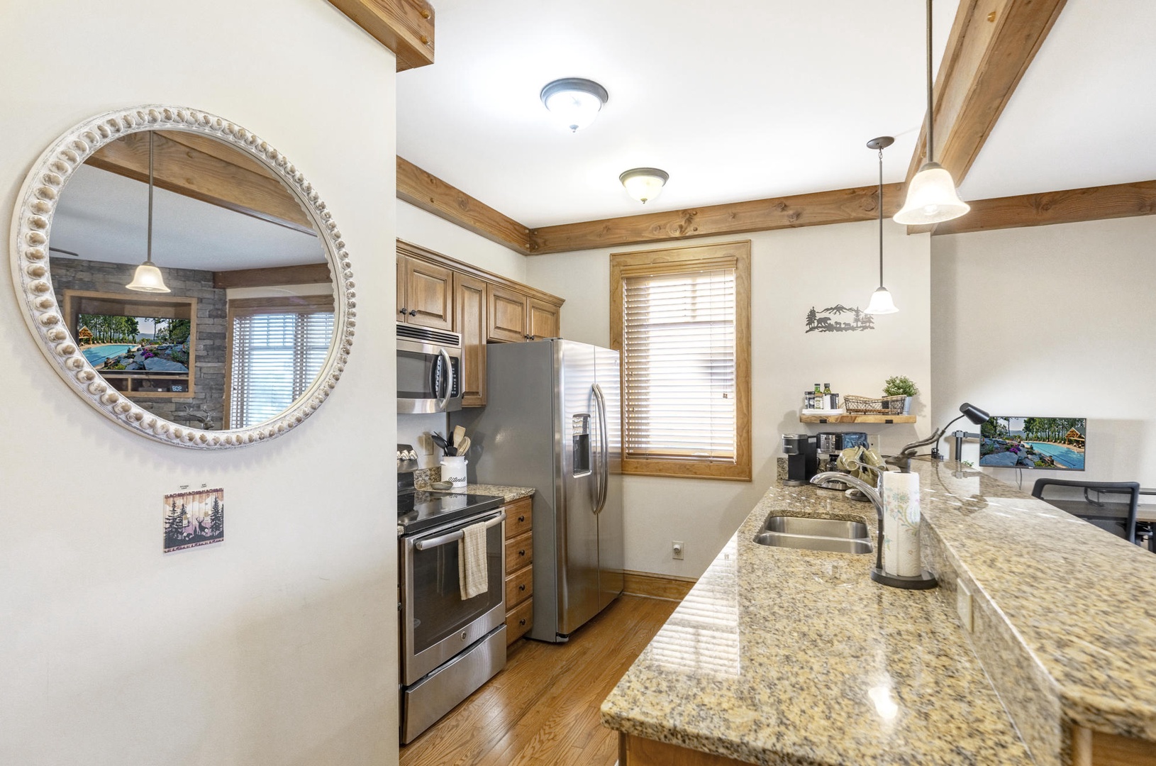 Kitchen---Granite Counter-tops, Stainless Steel