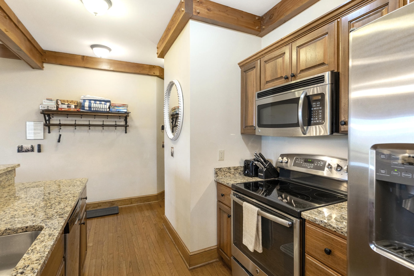 Kitchen---Granite Counter-tops, Stainless Steel