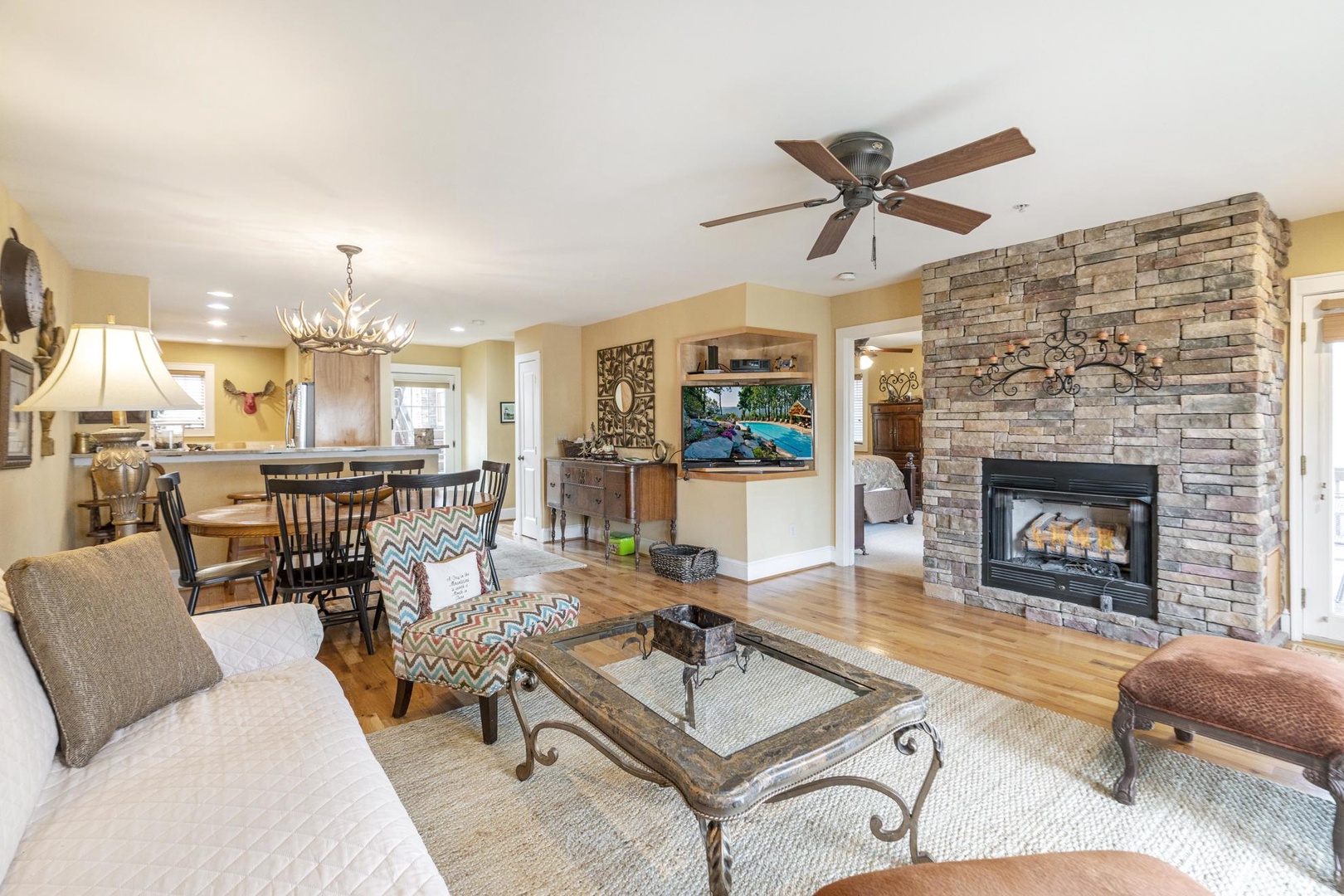 Living Room--- Cozy Fireplace and TV