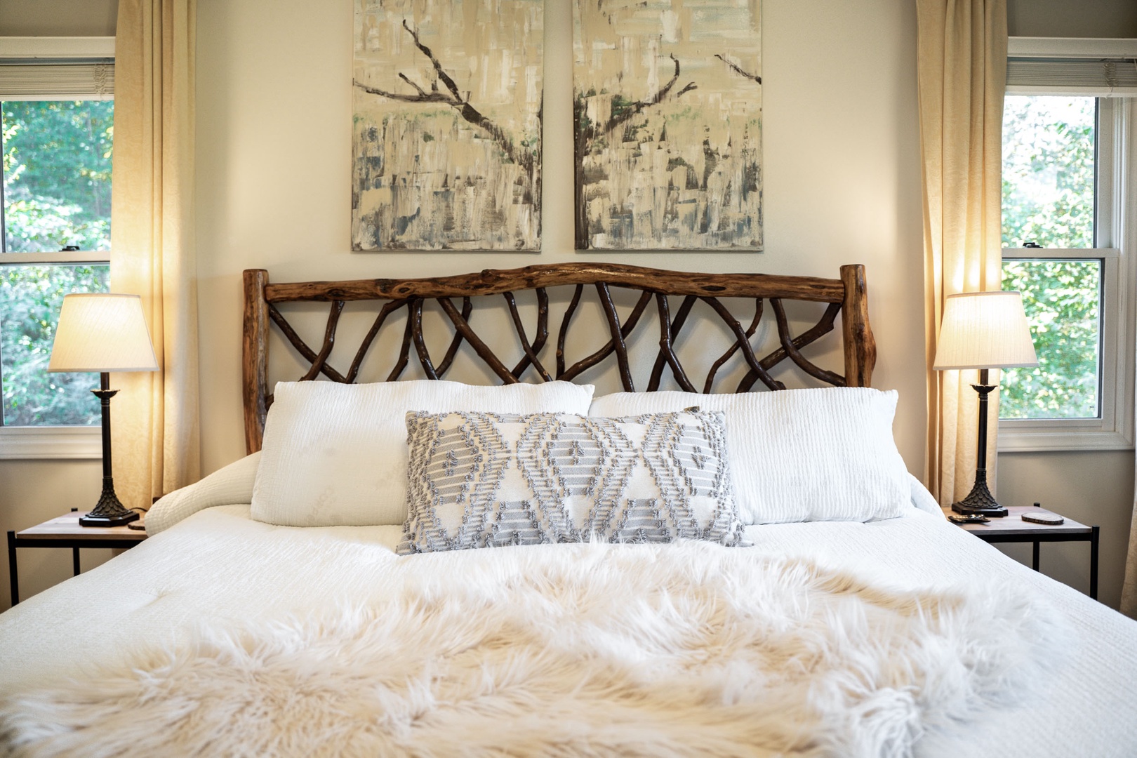 Primary Bedroom---King Size Bed
