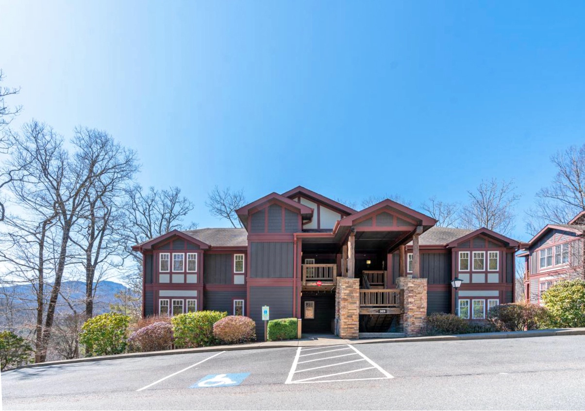 Grand Oaks A1 Building