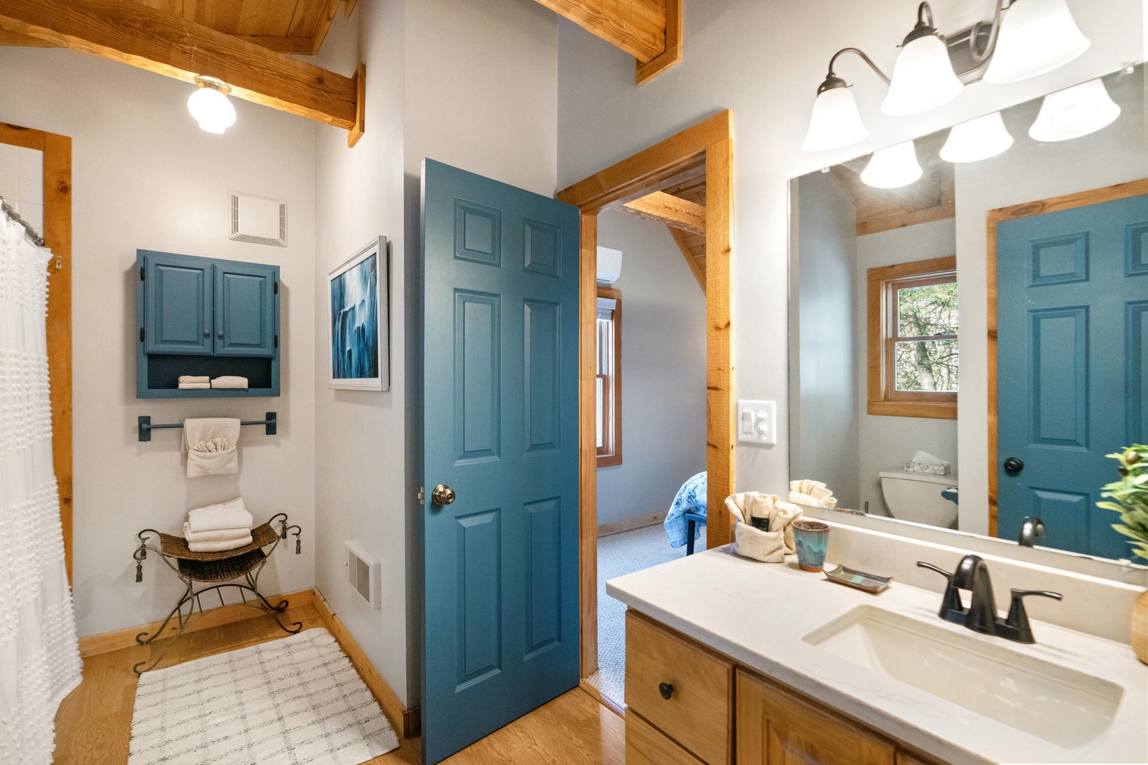 Guest Bathroom---Upstairs