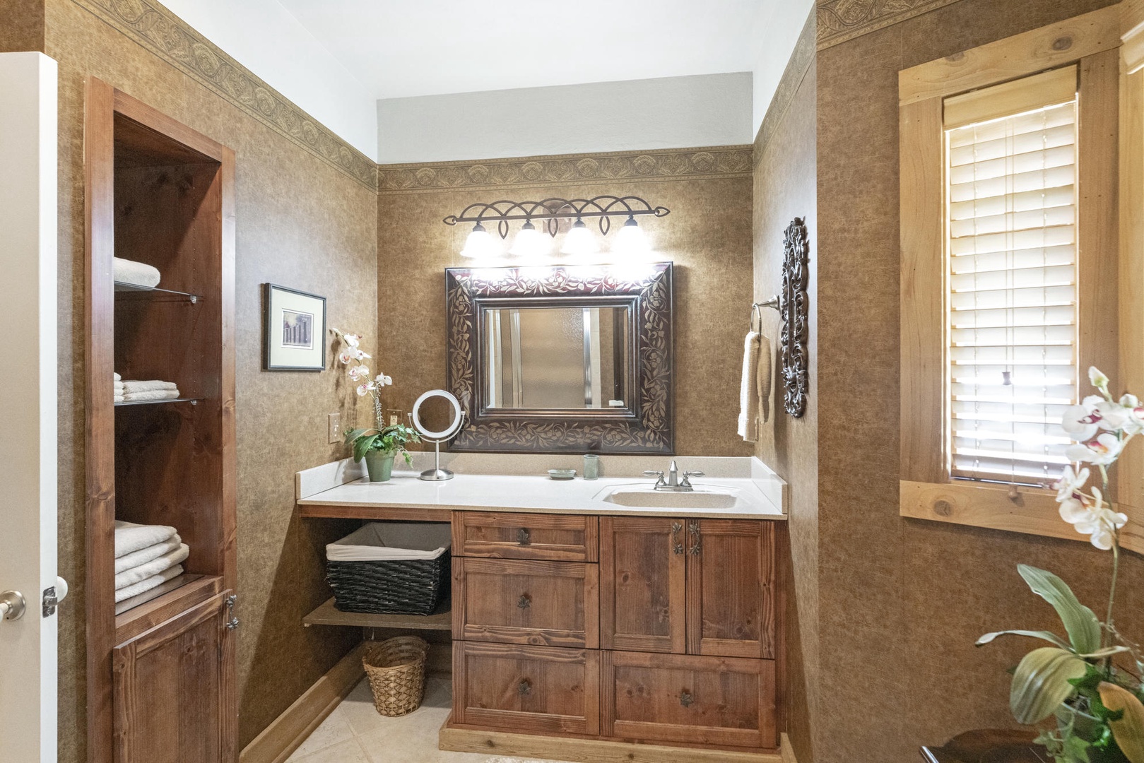 Primary Bathroom---Main Floor