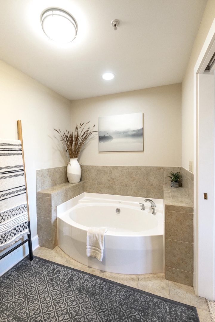 Primary Bathroom---Large Soaking Tub